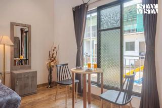 Sundream Palms by VEO - Part of StayVista with Pool, Lawn, BBQ - Alībāg - 2