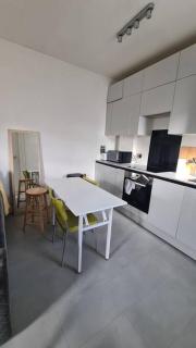 New 3BED Stylish Apartment with Amazing Transport - London - 8