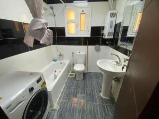 Late Checkin Near Airport Rehab - 3