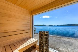 Luxury beachfront eco villa 77 with sauna - Drage - 9