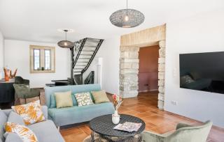 Awesome Home In Travaillan - Travaillan - 8
