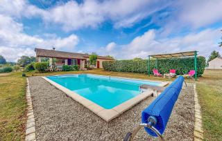 3 Bedroom Stunning Home In Ecuras - Écuras - 0
