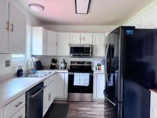 Cozy Stay Retreat - 4