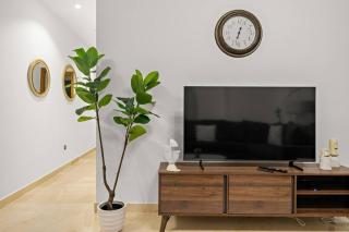 FIRST CLASS 2BR Luxurious Escape - Dubái - 4
