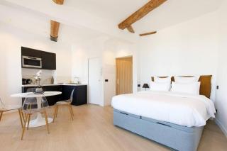 Appartement 33 m2 comme une junior suite - vue Port et Palais des festivals - Cannes - 9