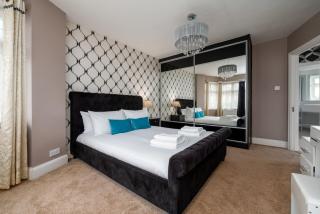 GuestReady - Family house retreat in Wembley - Preston - 4