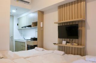 Cozy Living Studio Apartment at High Floor Tokyo Riverside PIK 2 By Travelio - 3