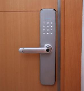 Moderno y lujoso apartamento CASTELAR - 2