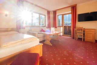 Hotel Rietzer Hof - Rietz - 1