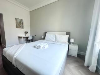 Tranquil 1BR Palm with Beach Access and Park views - 1