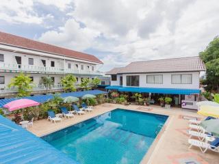 Rabbit Mansion Patong Hotel - 5