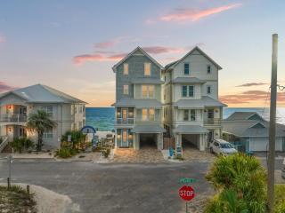 Pineapple Paradise! 6BR 7BA beachfront house! Private Pool! Grill! Sleeps 16! - Panama City Beach - 9
