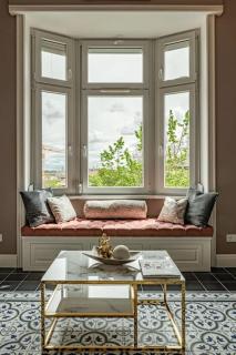 Elegant & Stylish Luxury Living - Budapest - 9