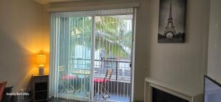 1BDR in the heart of Marina Del Rey - Los Angeles - 2