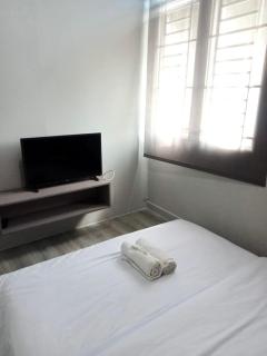 Verse Guest House - Pontianak - 8