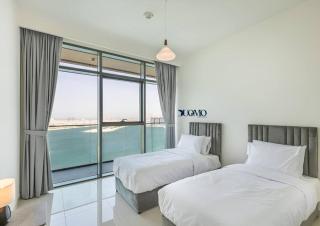 MyDuomo- Prime 2BR Beachfront, Palm & Marina views-1606 - Dubai - 5