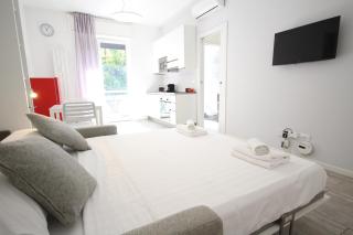 Veniero Apartment A - sx - Milan - 3