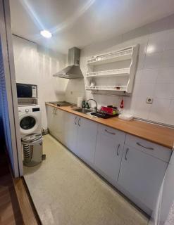 Apartamentos EconoStay Bernabeu - 2