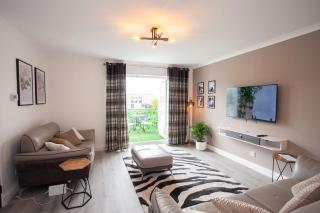 Modern 3 Bed Flat Balloch - - 4