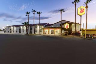Super 8 by Wyndham Goodyear/Phoenix Area - Goodyear - 1