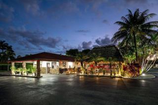 Super 8 by Wyndham Florida City/Homestead/Everglades - Florida City - 3