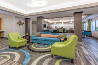 Days Inn & Suites by Wyndham Katy - Katy - 8