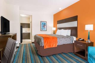 Days Inn & Suites by Wyndham Katy - Katy - 7