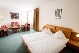 Hotel Exel - Amstetten - 9