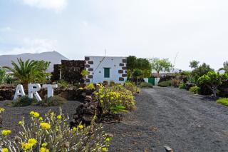 Bohemian Art House - 2BR in Yaiza & Garden - Las Breñas - 8