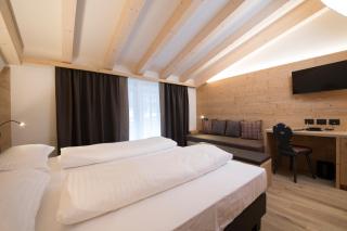 Monroc Hotel - Commezzadura - 6