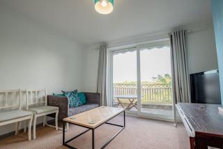 Host & Stay - Lechlade - Birmingham - 8