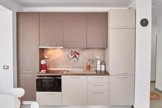 Isabela Apartment by ALZ - 8