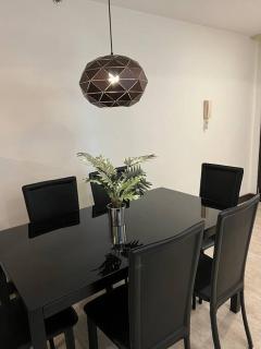 Stylish 1BR At Avant BGC - Manila - 4