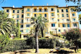 Luxury, Luminous apartment sea & mountain views - Fréjus - 0