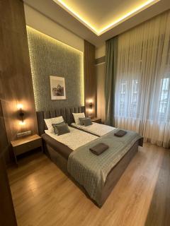 Révay 20 Suites by Corall - Budapest - 0