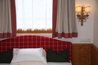 Hotel Erzberg - Zürs am Arlberg - 4