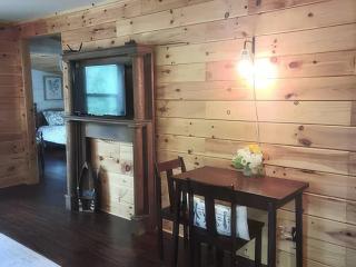 Cameron's Cottage at The Lake - Tallassee - 7