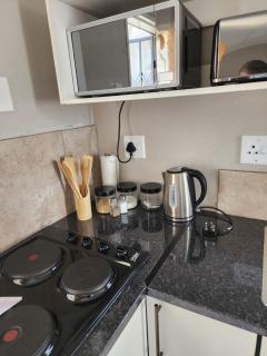 khutsong Apartments - Secunda - 8