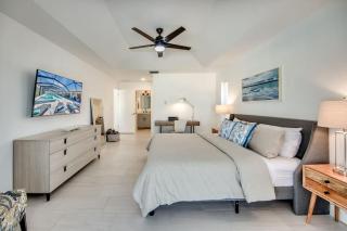 Villa Sparkle Blue by CoralVilla - large pool & spa - Cape Coral - 1