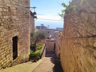 La Suite di San Rufino - MyAssisiSuite Appartamenti - A 13 minuti da San Francesco - 2 Letti Matrimoniali-Centrale - Assisi - 5