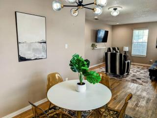 Cozy 2BR Home in Clovis - Clovis - 4