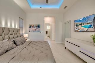 Villa Sensation by CoralVilla - new,modern with pool - Cape Coral - 4