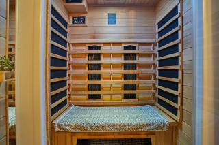 Appart Aix sauna jacuzzi balneo spa privatifs hyper centre historique cour intérieur - 4