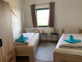 Großes Familienapartment über 2 Etagen mit Weitblick in die Natur - Neu Gaarz - 1