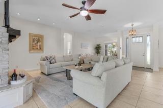 Bicycles, Pet-friendly, Heated Pool and Privacy - Villa Coral Palms - Roelens - Cape Coral - 3