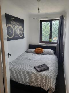 Spacious 4 Bed Family Retreat in the Heart of Weymouth Close to Beaches & Attractions - Broadwey - 9