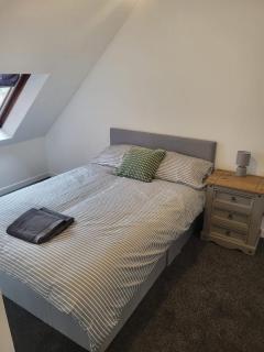 Spacious 4 Bed Family Retreat in the Heart of Weymouth Close to Beaches & Attractions - Broadwey - 7