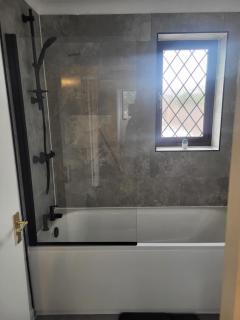 Spacious 4 Bed Family Retreat in the Heart of Weymouth Close to Beaches & Attractions - Broadwey - 2
