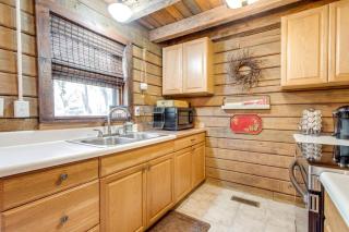 Its a Cabin Life 4 bed 2 bath - 1