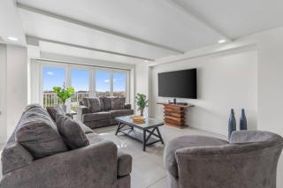 Solare Tower, Sunset Oasis, Beachfront Complex - South Padre Island - 8